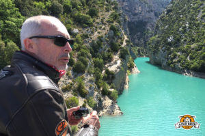 Journée de location Road King avec guide